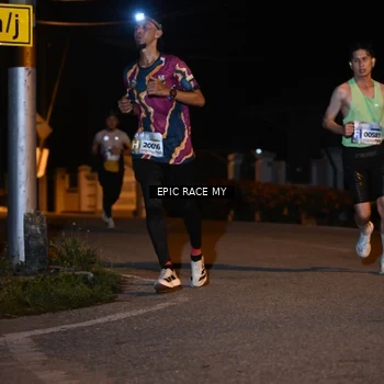 Runner Photo 8407453