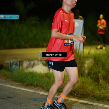 Runner Photo 8407460