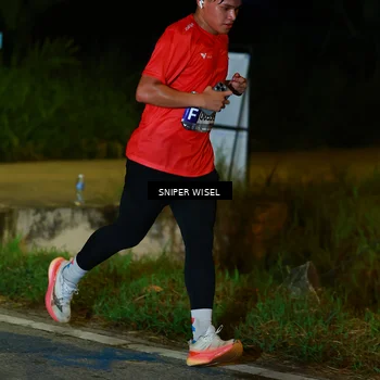 Runner Photo 8407464