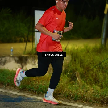 Runner Photo 8407468