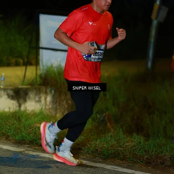 Runner Photo 8407472