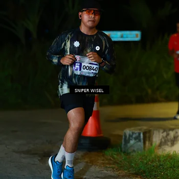 Runner Photo 8407476