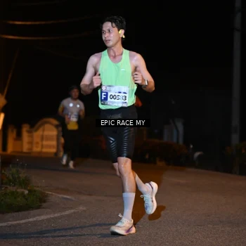 Runner Photo 8407480