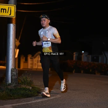Runner Photo 8407481