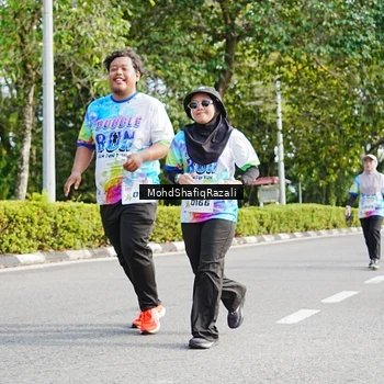 Runner Photo 8407509