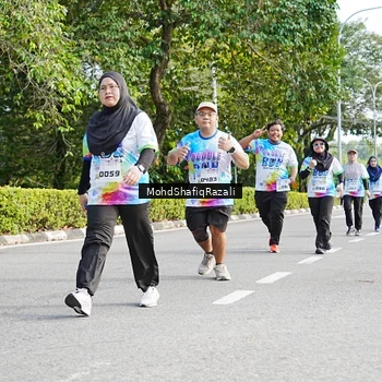 Runner Photo 8407515
