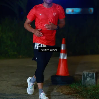 Runner Photo 8407531