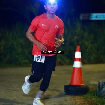 Runner Photo 8407532