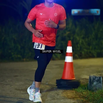Runner Photo 8407533