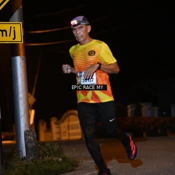 Runner Photo 8407551