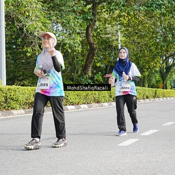 Runner Photo 8407552