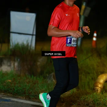Runner Photo 8407565