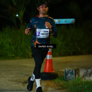 Runner Photo 8407570
