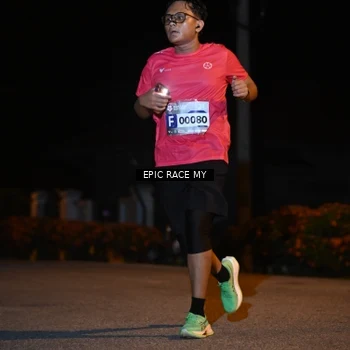 Runner Photo 8407591