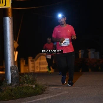 Runner Photo 8407599
