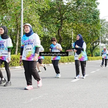 Runner Photo 8407601