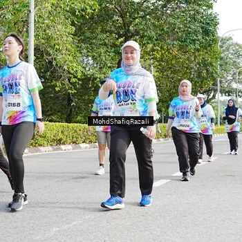 Runner Photo 8407609
