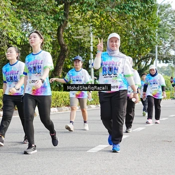 Runner Photo 8407614