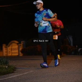Runner Photo 8407618