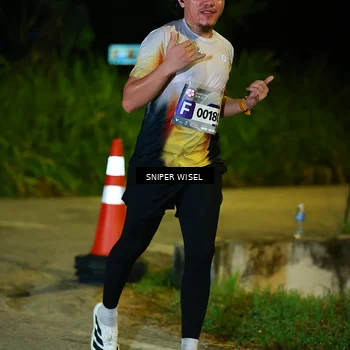 Runner Photo 8407623