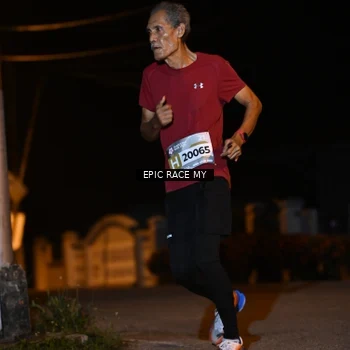 Runner Photo 8407640