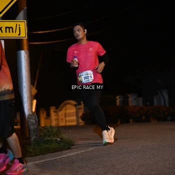 Runner Photo 8407658