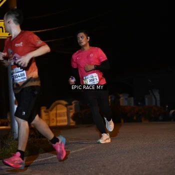 Runner Photo 8407659