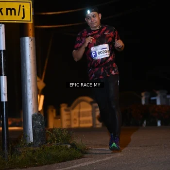 Runner Photo 8407669