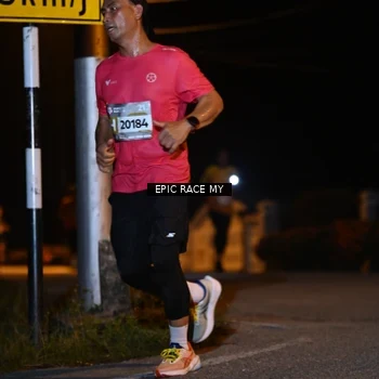 Runner Photo 8407687