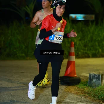 Runner Photo 8407699