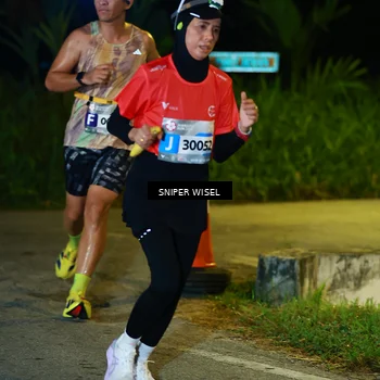 Runner Photo 8407701