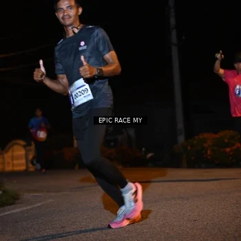 Runner Photo 8407718