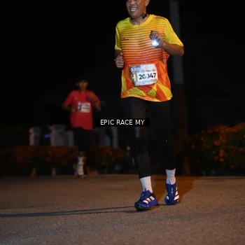 Runner Photo 8407728