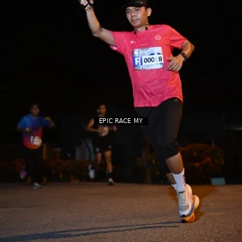 Runner Photo 8407730
