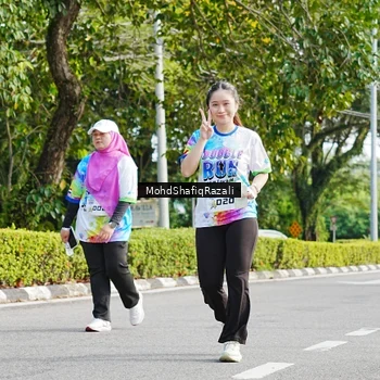 Runner Photo 8407739