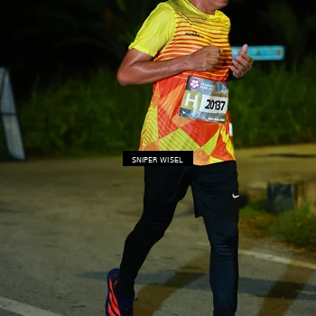 Runner Photo 8407740