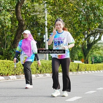 Runner Photo 8407745