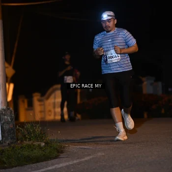 Runner Photo 8407747
