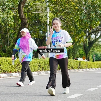 Runner Photo 8407752