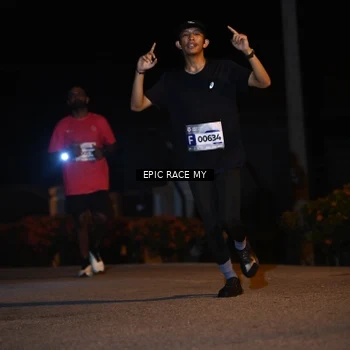 Runner Photo 8407754