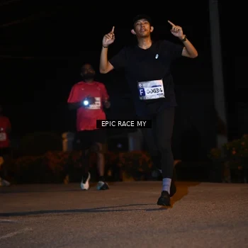 Runner Photo 8407757