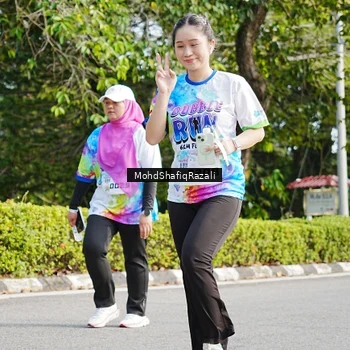 Runner Photo 8407761
