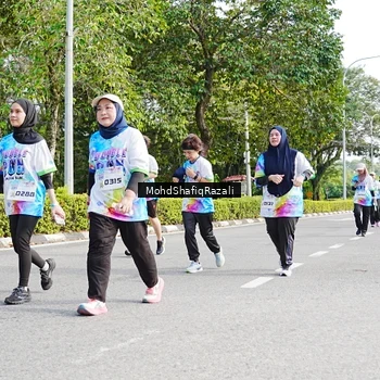 Runner Photo 8407767