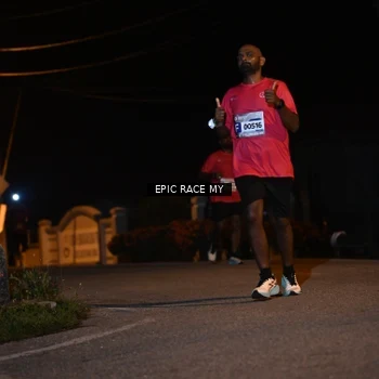 Runner Photo 8407771