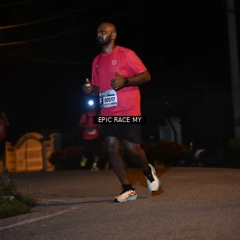 Runner Photo 8407776