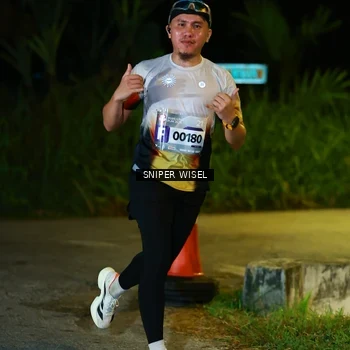 Runner Photo 8407784