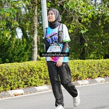 Runner Photo 8407794