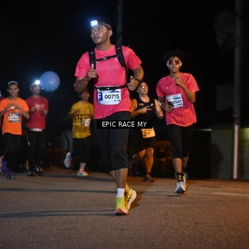 Runner Photo 8407797
