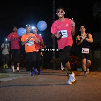 Runner Photo 8407807