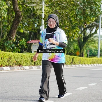 Runner Photo 8407814
